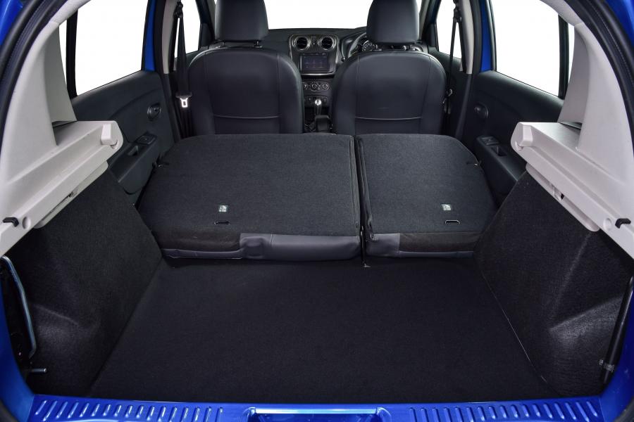 Багажник Renault Sandero Stepway Plus 2018 года  (ZA) (фото 16 из 19)